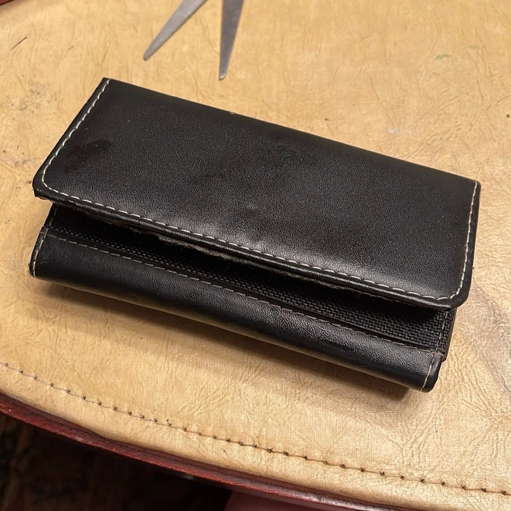 🔴BELT CLIP CELL PHONE HOLDER WITH MAGNETIC LID CLOSURE ENCLOSED-LEATHER
